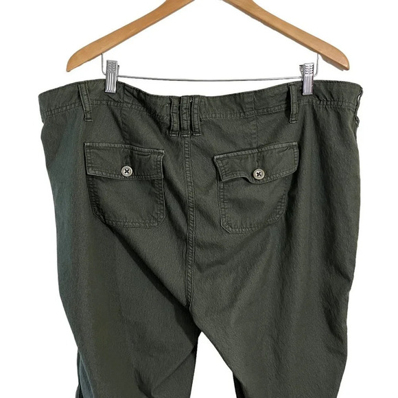 Torrid Olive Green Cropped Pants Plus Size 20 First At Fit Casual Fall Bottoms - Picture 4 of 6